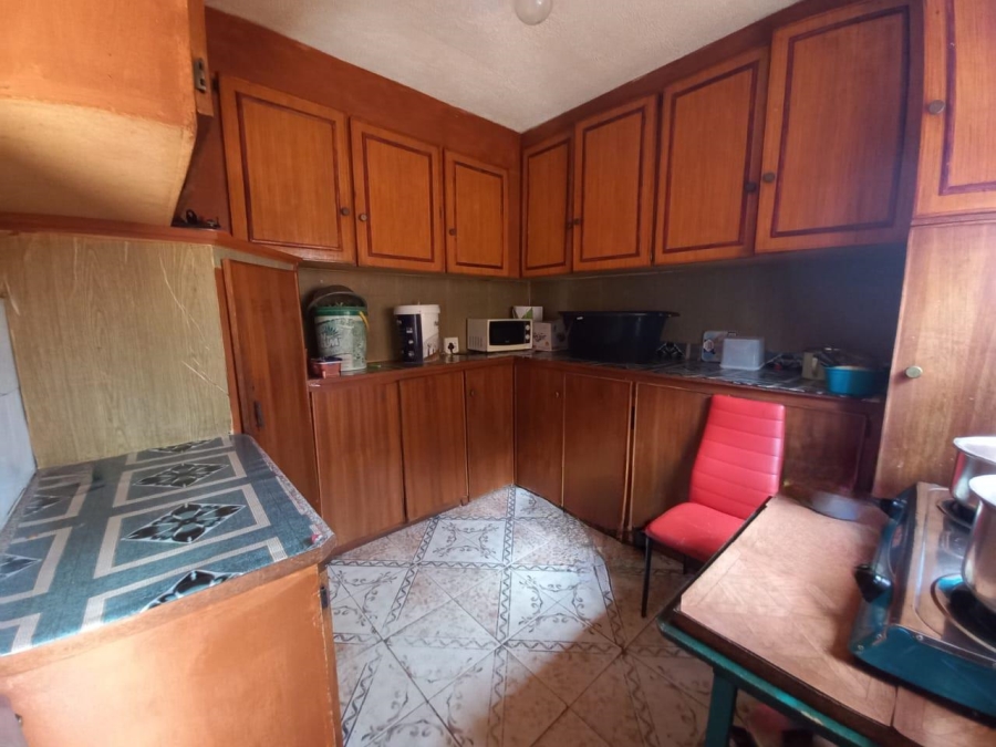 4 Bedroom Property for Sale in Ficksburg Free State